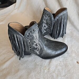 Sterling River Western Ankle Cowboy Booties Women's Size 8 NWT Fringe Studs Zip